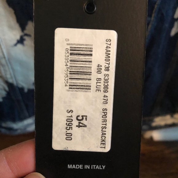 NEW DSquared2 Grafitti Denim Jacket - Picture 2 of 3